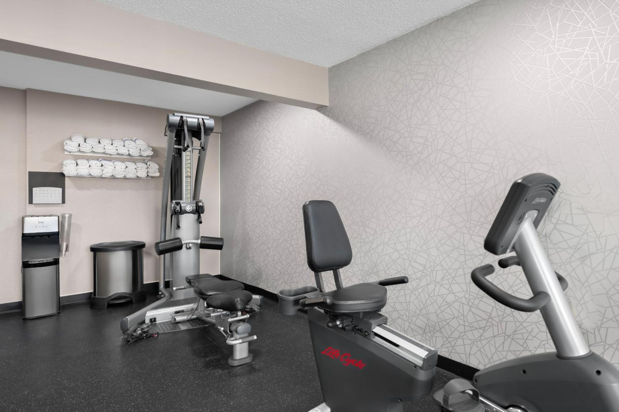 Country Inn & Suites By Radisson, Coon Rapids, Mn Exteriör bild